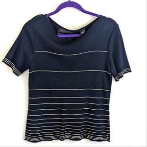 𝅺FINE Knit Navy Blue Short Sleeve Sweater M Striped Top
